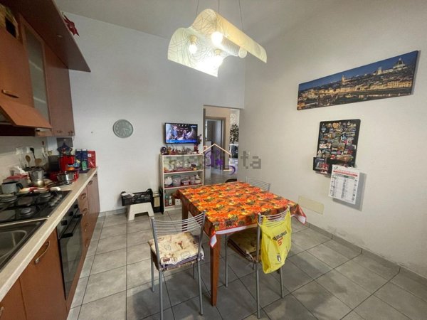 casa indipendente in vendita a Prato in zona Grignano