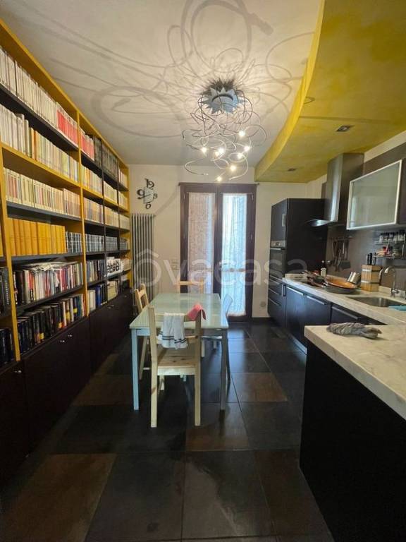 appartamento in vendita a Prato in zona Cafaggio