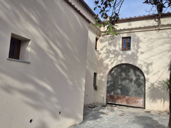 casa indipendente in vendita a Prato in zona La Querce