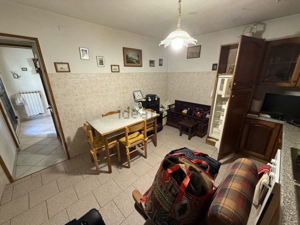 casa indipendente in vendita a Prato in zona Cafaggio