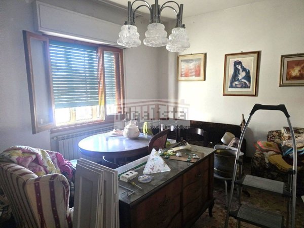 casa indipendente in vendita a Prato in zona Coiano