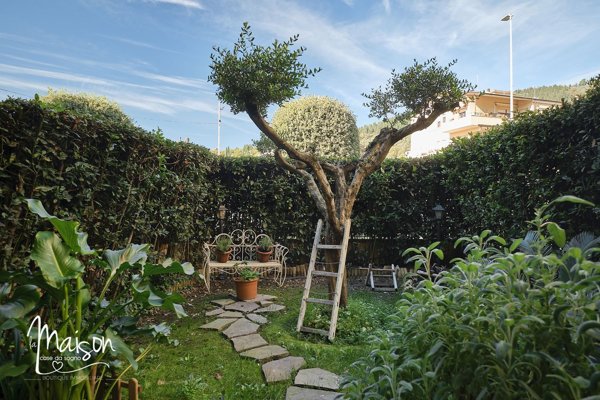 appartamento in vendita a Prato in zona Santa Lucia