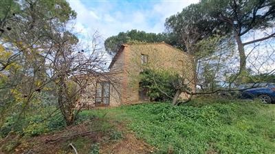 casa indipendente in vendita a Prato in zona Casale