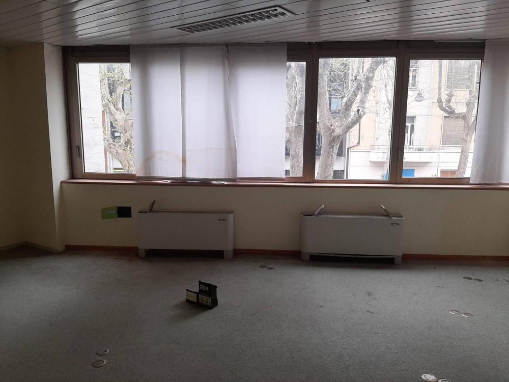 ufficio in vendita a Prato