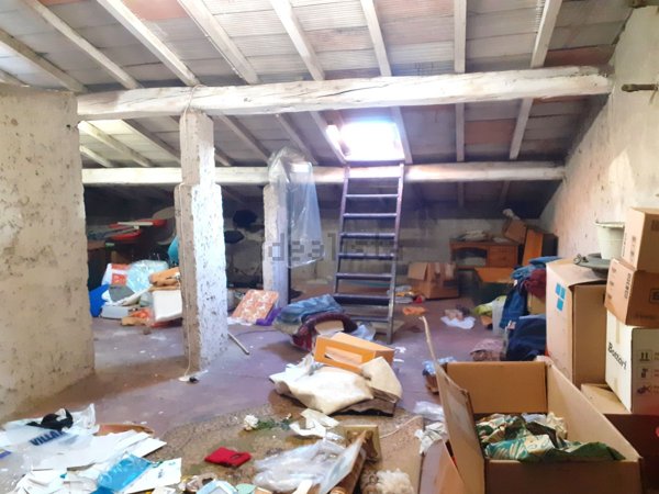 casa indipendente in vendita a Prato