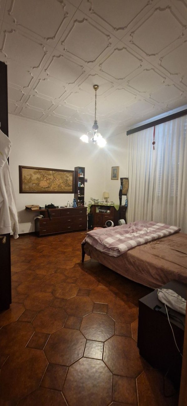 casa indipendente in vendita a Prato