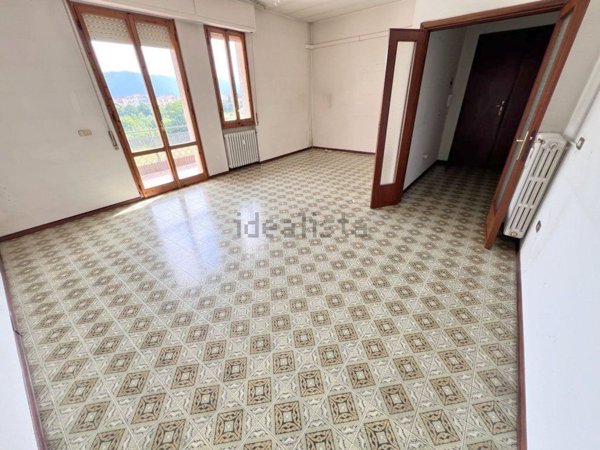 appartamento in vendita a Prato in zona San Giusto