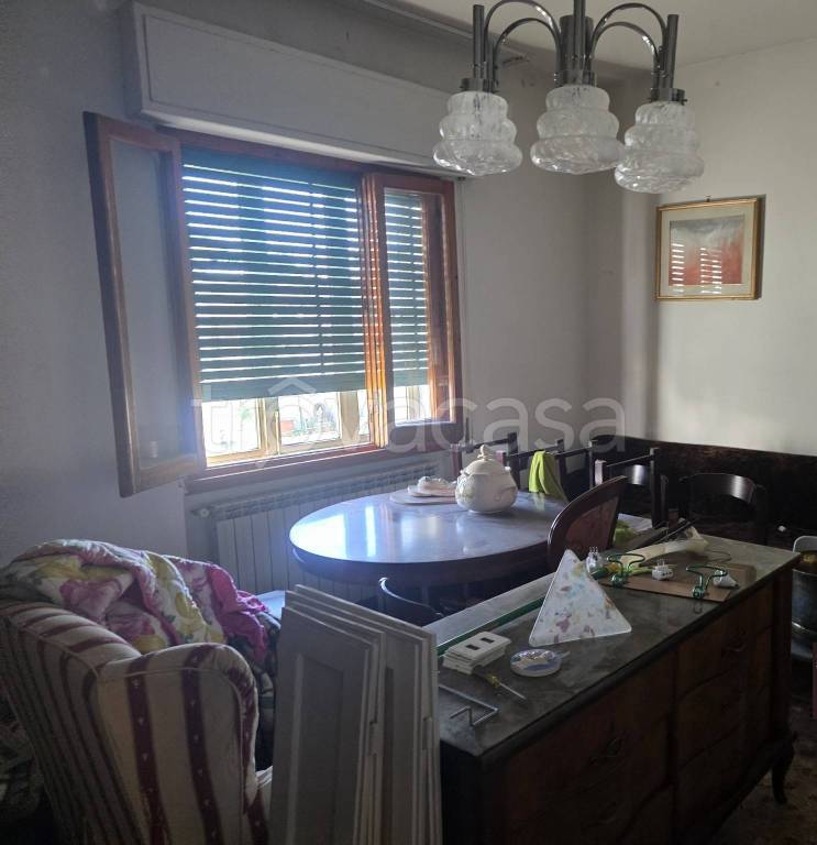 casa indipendente in vendita a Prato in zona Coiano