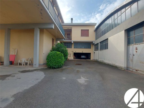 appartamento in vendita a Prato