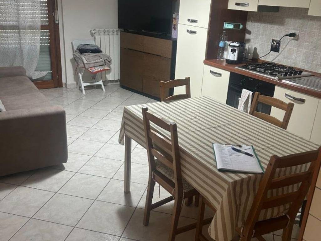 appartamento in vendita a Prato in zona Grignano