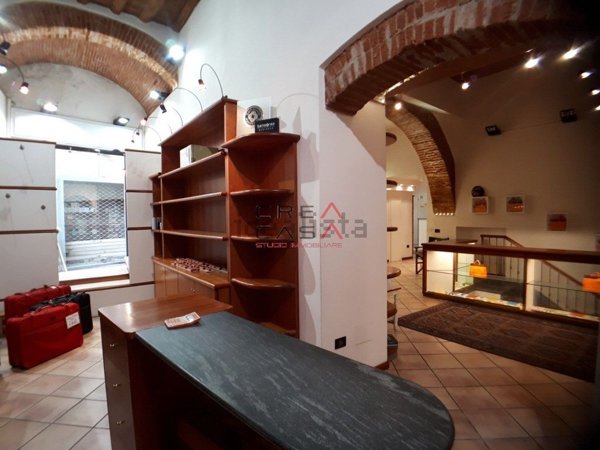 ufficio in vendita a Prato