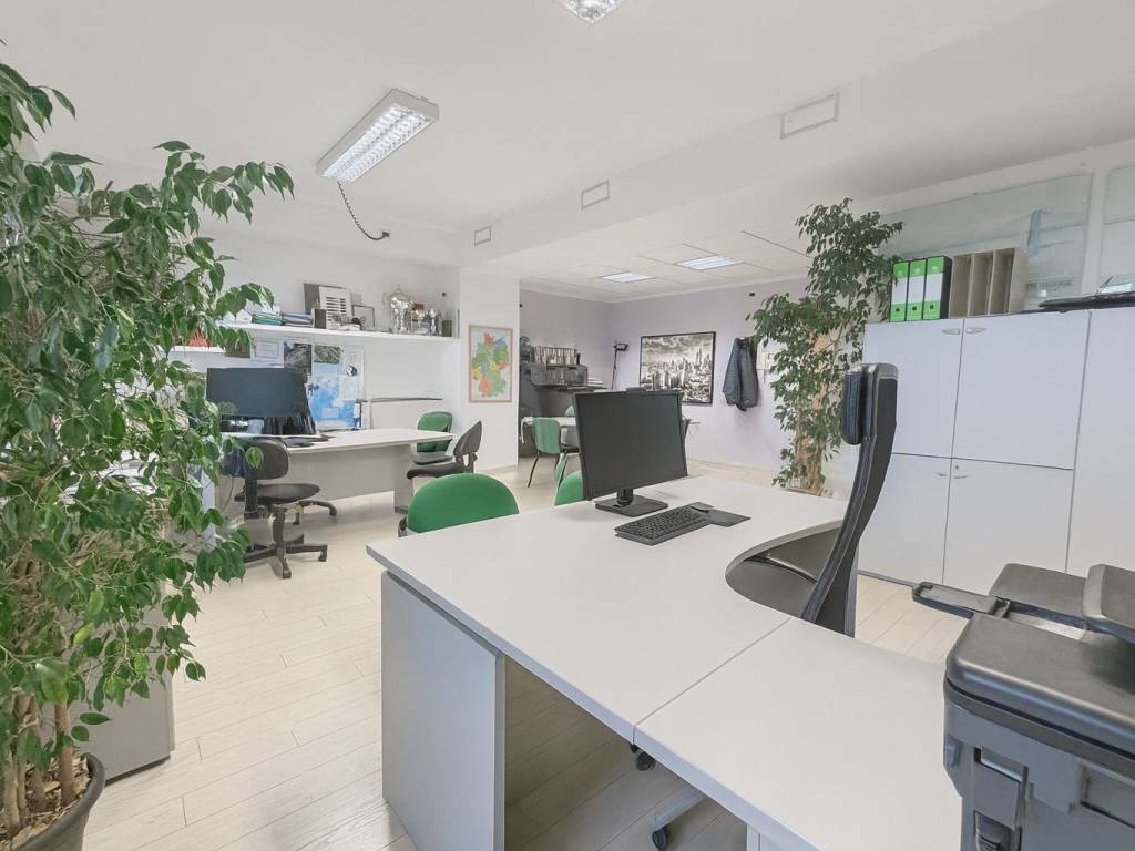 appartamento in vendita a Prato in zona Tavola