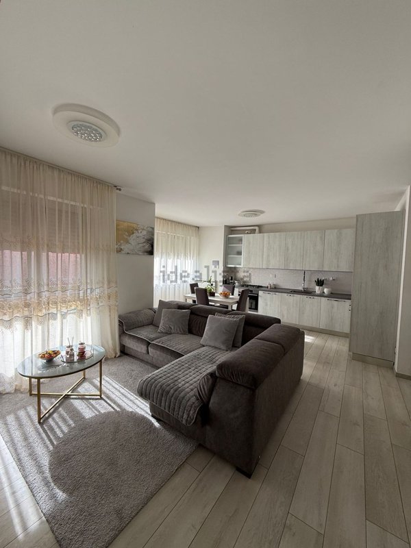 appartamento in vendita a Prato in zona Maliseti