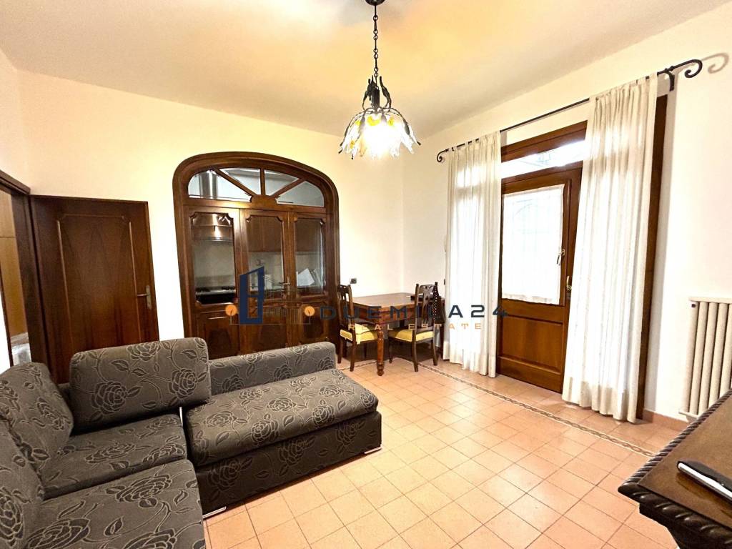 appartamento in vendita a Prato in zona Vergaio