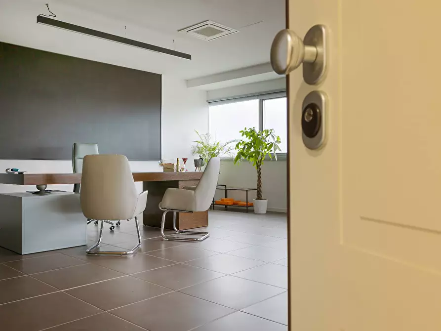 appartamento in vendita a Prato in zona Paperino