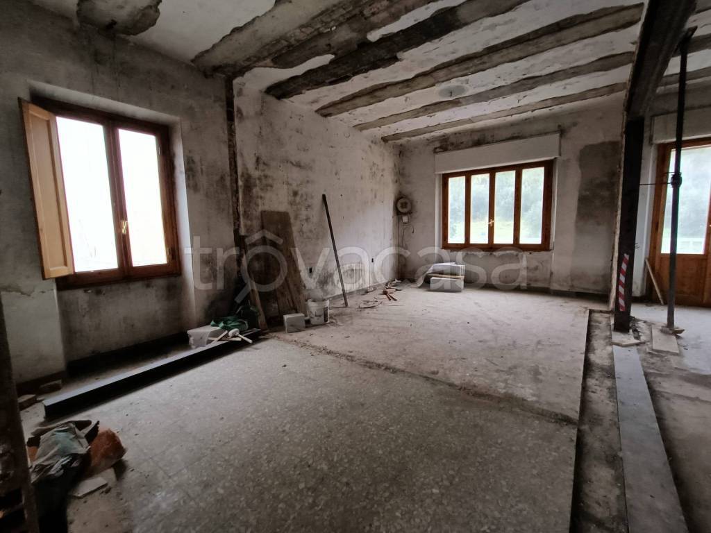 appartamento in vendita a Prato in zona La Querce