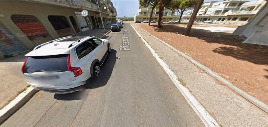 locale commerciale in vendita a Prato in zona Coiano