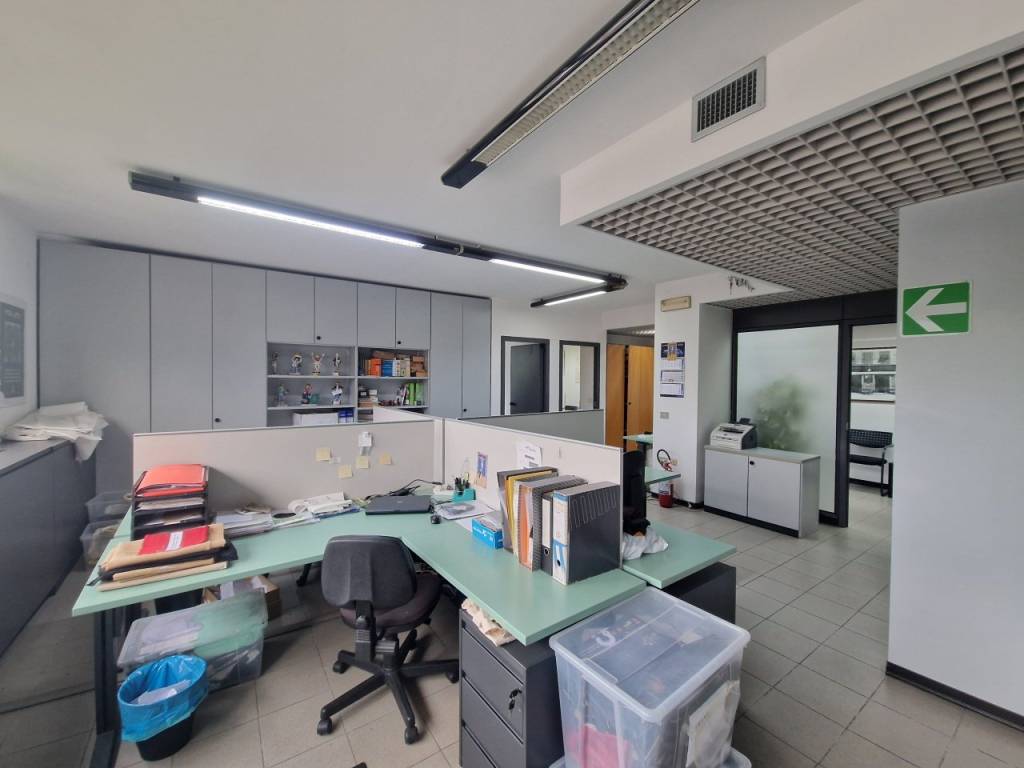 ufficio in vendita a Prato
