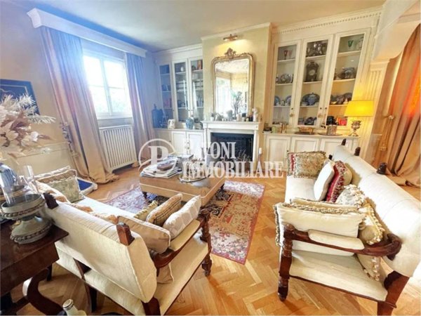 casa indipendente in vendita a Prato in zona Sant'Ippolito