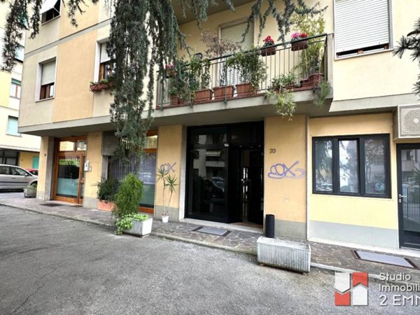 negozio in vendita a Prato
