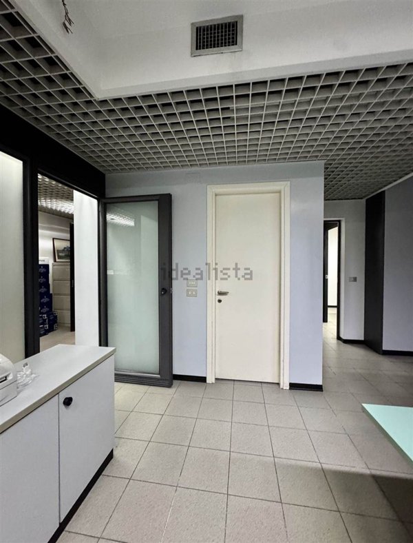 ufficio in vendita a Prato
