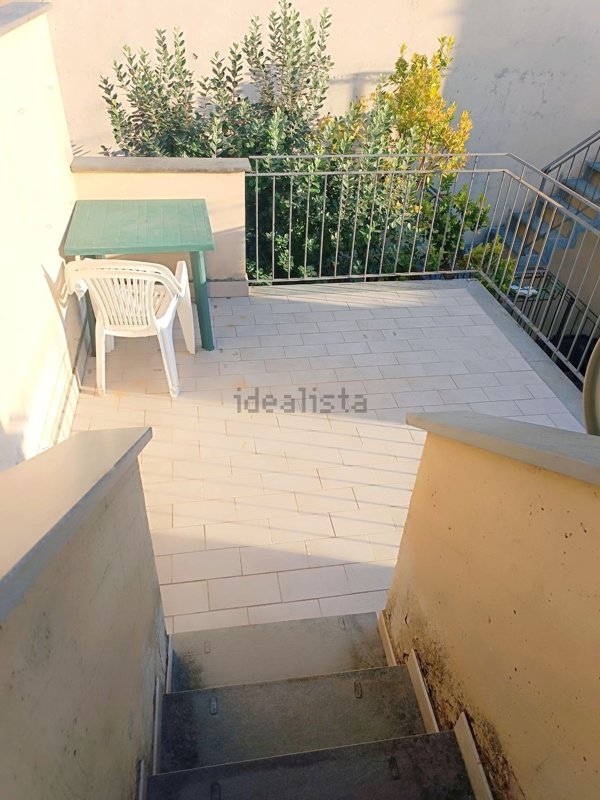 appartamento in vendita a Prato in zona Grignano