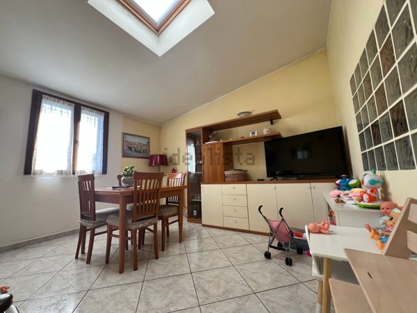 appartamento in vendita a Prato in zona Maliseti