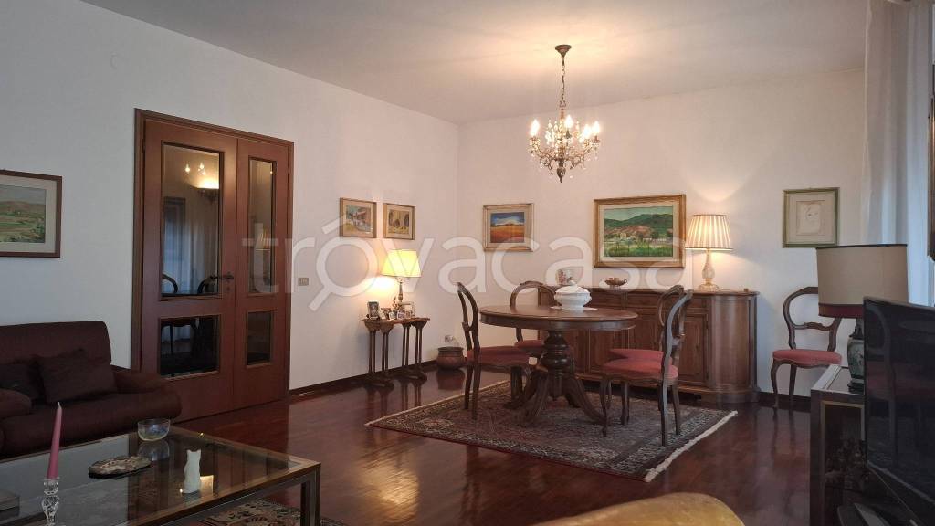 appartamento in vendita a Prato