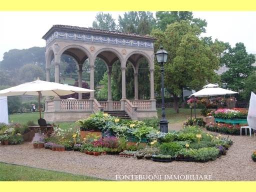 negozio in vendita a Prato in zona La Querce