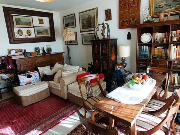 appartamento in vendita a Prato in zona Le Badie