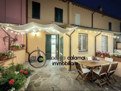 casa indipendente in vendita a Prato in zona Tavola