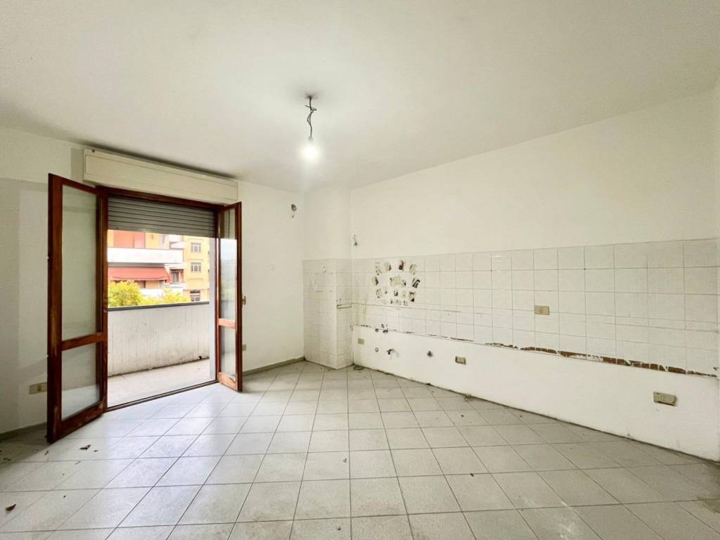 appartamento in vendita a Prato in zona Grignano