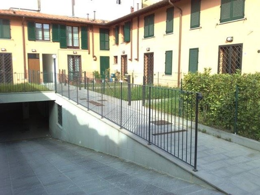 casa indipendente in vendita a Prato