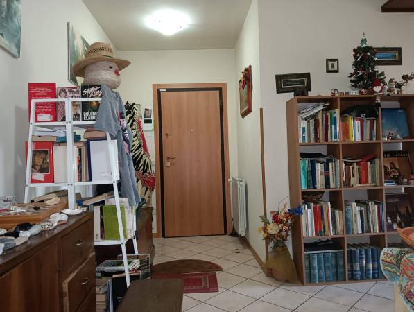 appartamento in vendita a Prato in zona Maliseti