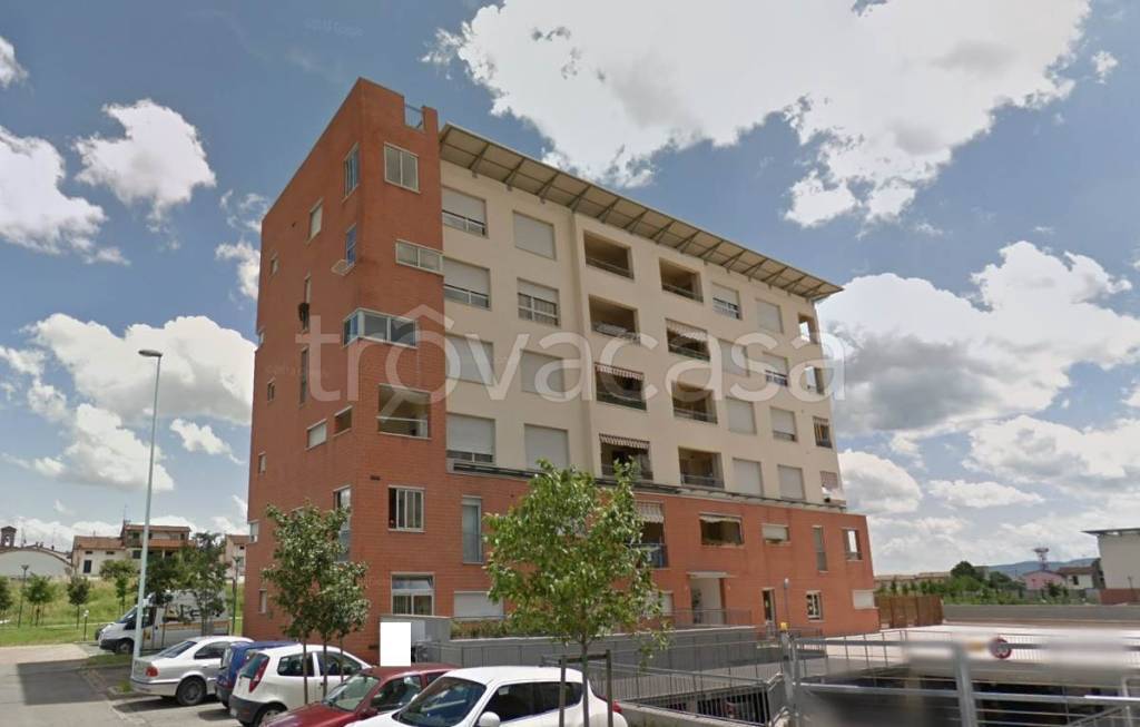 appartamento in vendita a Prato in zona Galciana