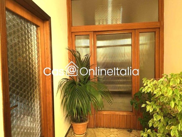 casa indipendente in vendita a Prato in zona San Giusto