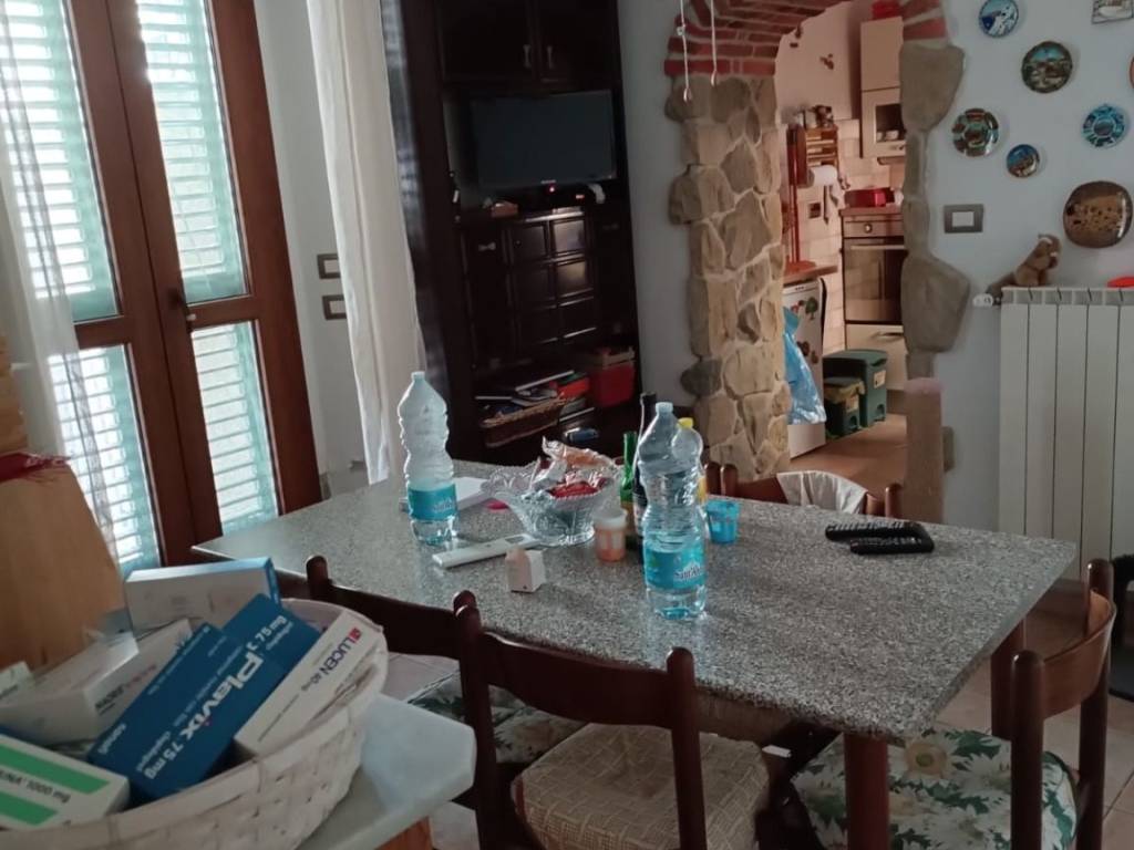 appartamento in vendita a Prato in zona Figline