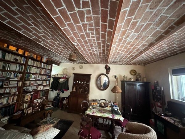 casa indipendente in vendita a Prato in zona Galciana