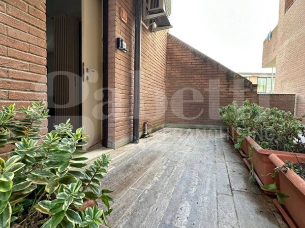 appartamento in vendita a Prato in zona Castelnuovo