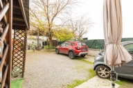 casa indipendente in vendita a Prato in zona Galciana