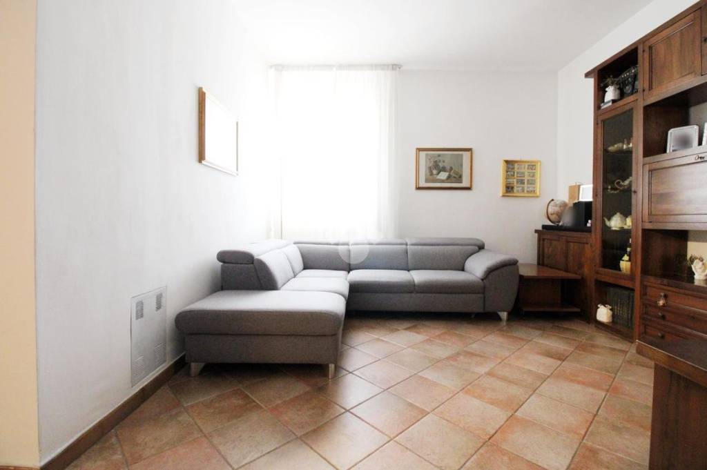 appartamento in vendita a Prato in zona I Ciliani