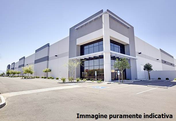 casa indipendente in vendita a Prato in zona Vergaio