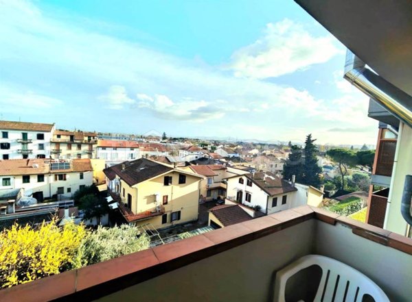 appartamento in vendita a Prato in zona Cafaggio