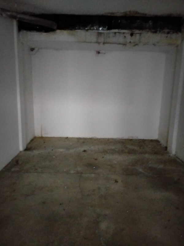 negozio in vendita a Prato