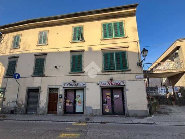 negozio in vendita a Prato