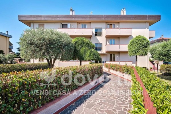 appartamento in vendita a Prato in zona Viaccia