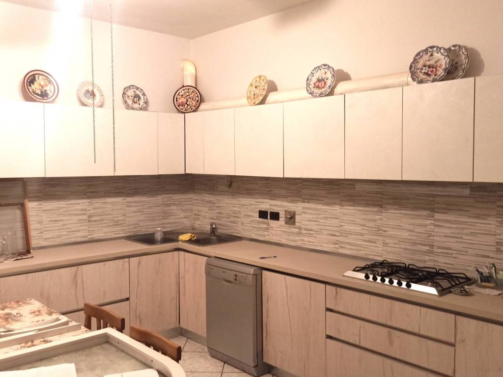 appartamento in vendita a Prato in zona Grignano