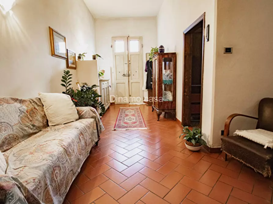 casa indipendente in vendita a Prato in zona San Giusto