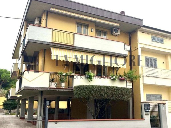 appartamento in vendita a Prato in zona Galciana