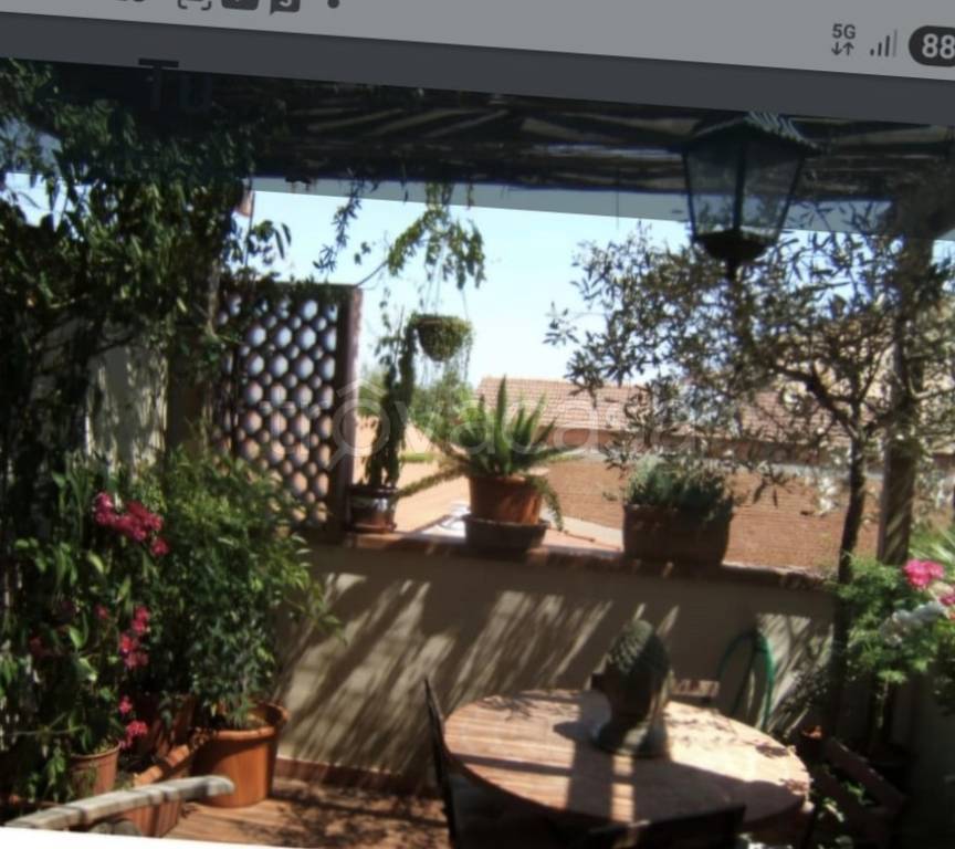 appartamento in vendita a Prato in zona Tavola